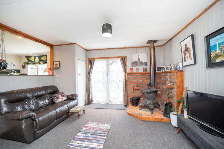 9 Huia Street Pahiatua_3