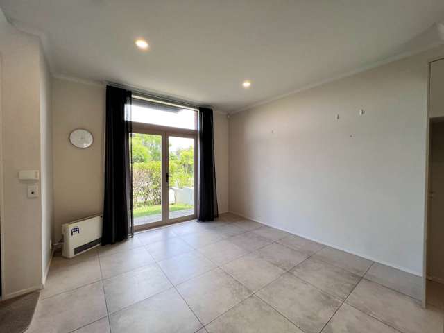 16 Brian Slater Way Stonefields_4