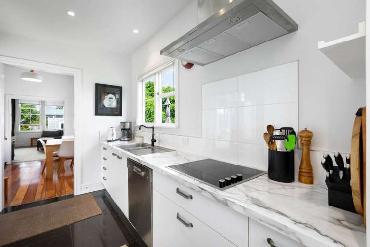 19 Sandleigh Drive Athenree_13