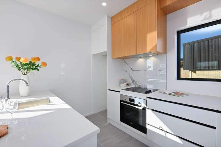 3/50 Newington Road Henderson_14