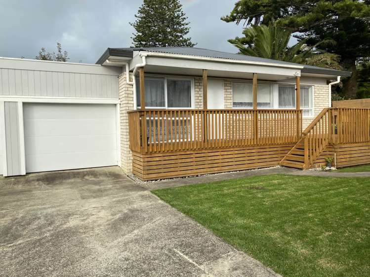 1/33f Springs Road Parakai_2