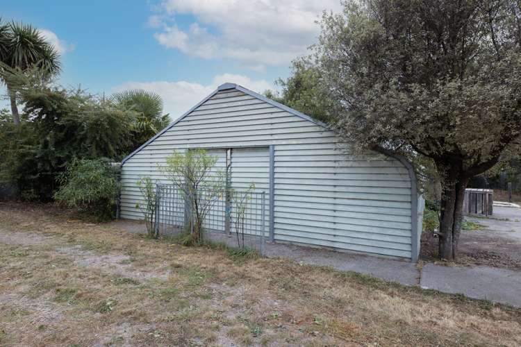 15 Old Main North Road Leithfield_14