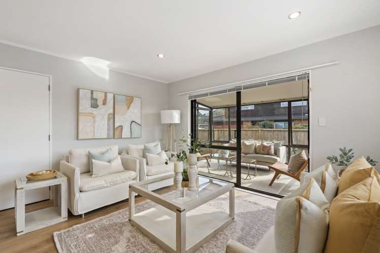 2/133 Pah Road Royal Oak_2