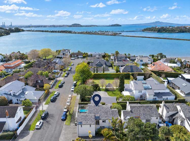 1/1 Burwood Crescent Remuera_1