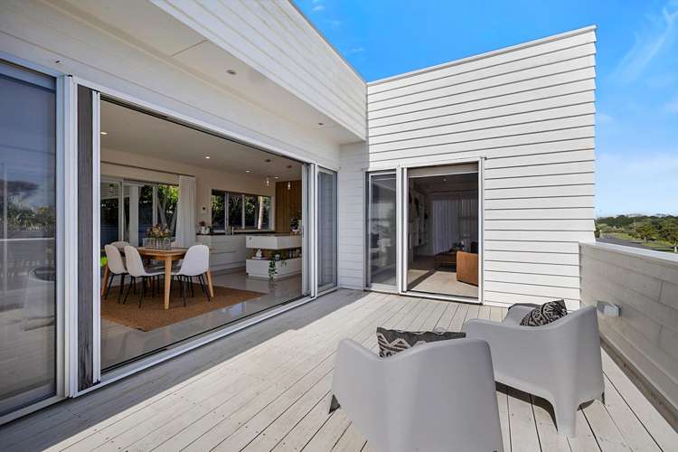 16 Links Drive Waiwhakaiho_4