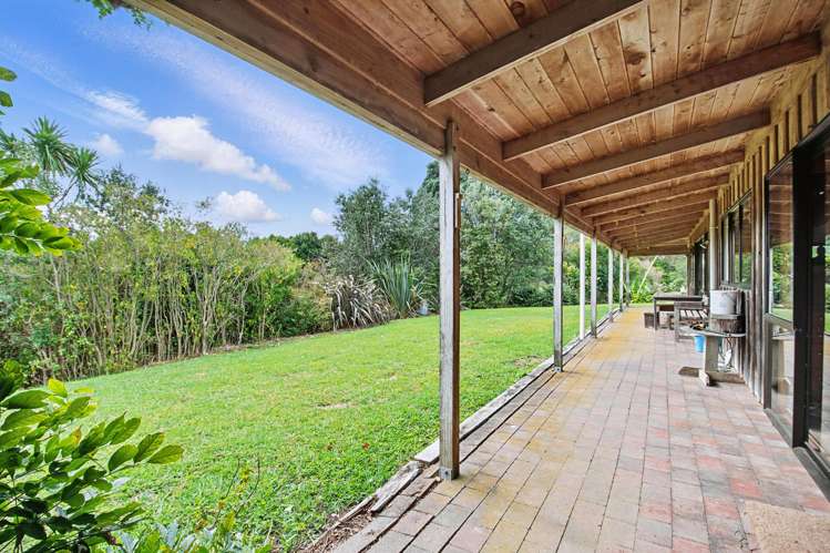83 Pipitiwai Drive Helensville_9