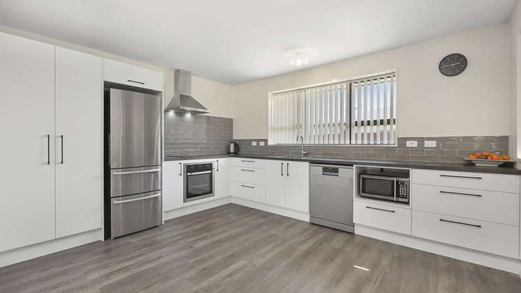 2/28 Wilson Street Islington_1