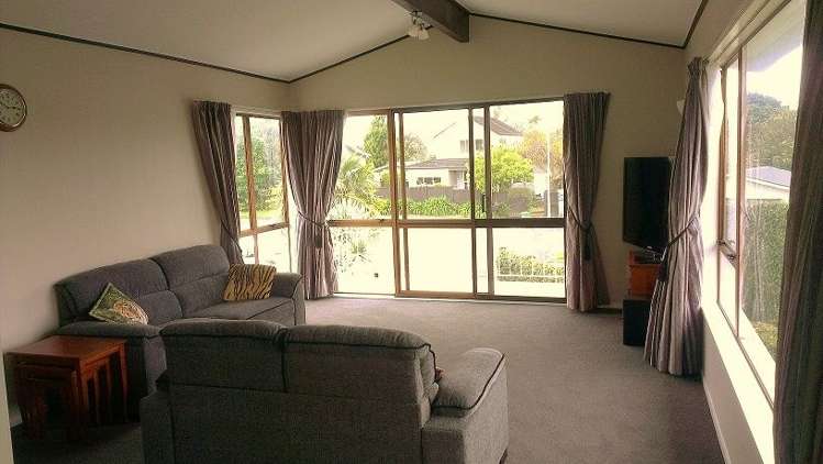 7 Elmes Place Matua_5