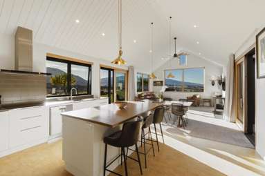 112 Hall Road_3