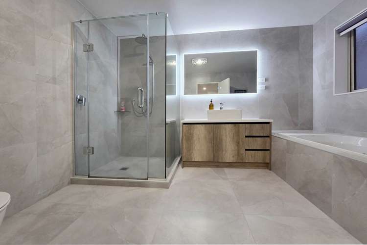 114 McQuoids Road Flat Bush_19