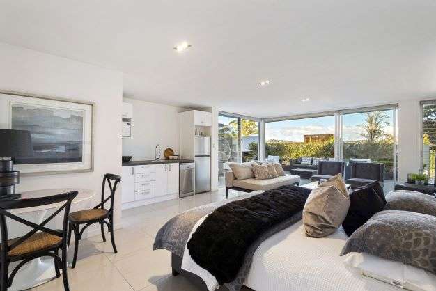 161D Paritai Drive in Orakei, Auckland