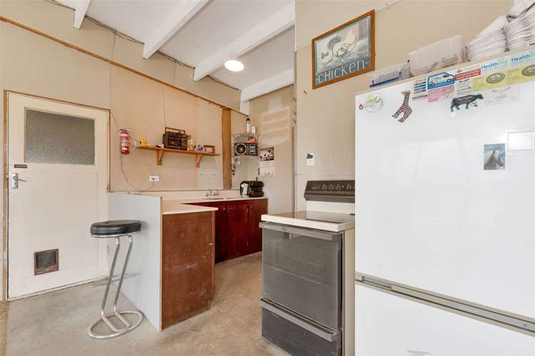 2162 North Eyre Road West Eyreton_31