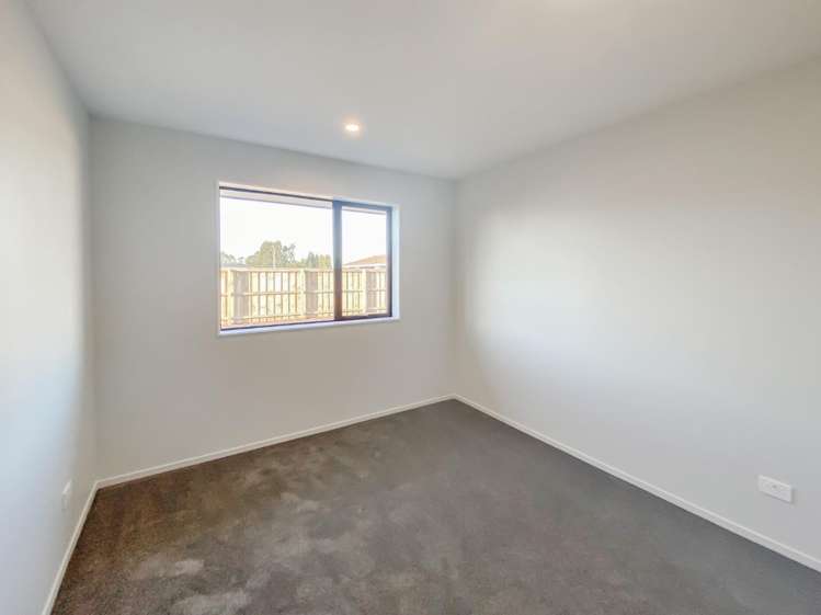 10 Rosalind Avenue 1429_11