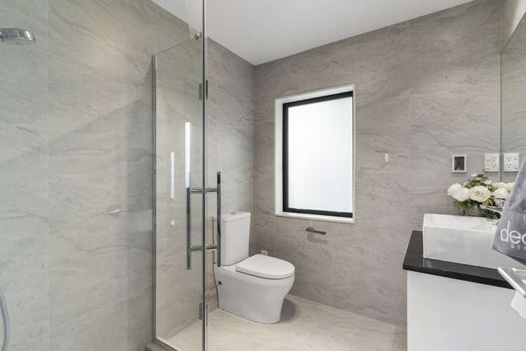 23a Kyle Road Greenhithe_16