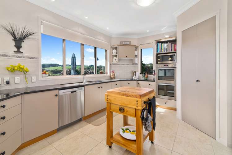 28 Glenroy Place Tikitere_10