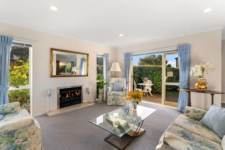 1 Zara Court Flat Bush_1