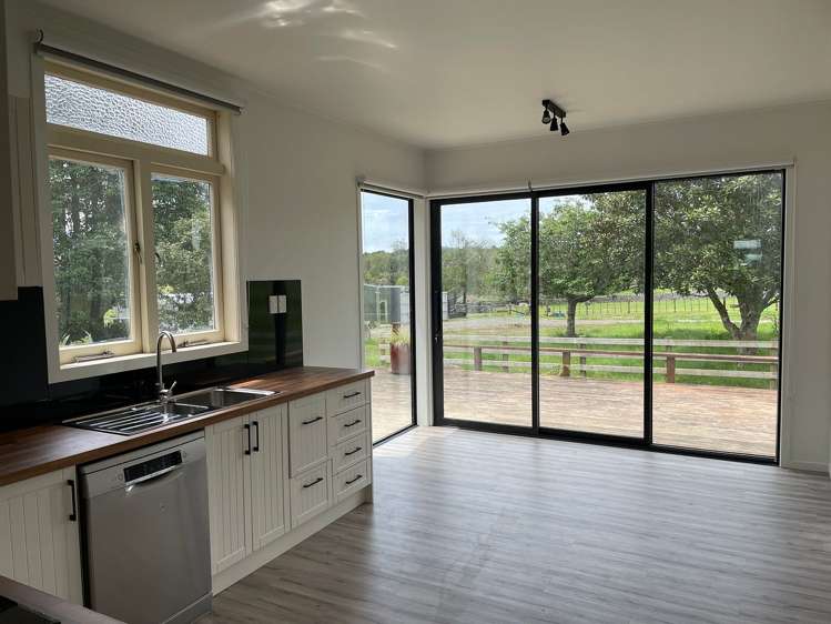 551 Three Mile Bush Road Kamo_18