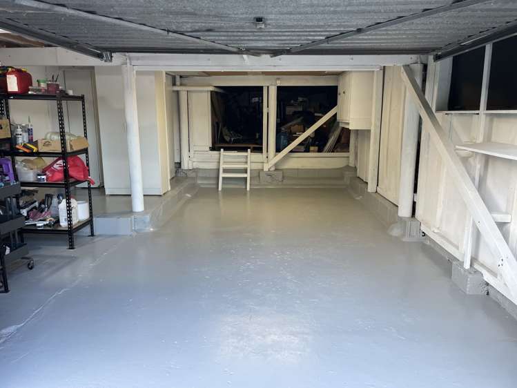 2/68 View Road Henderson_13