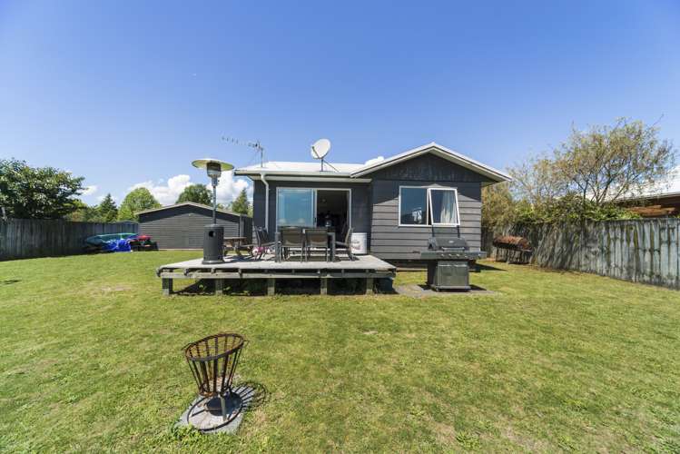 6 Ngahana Place Turangi_16