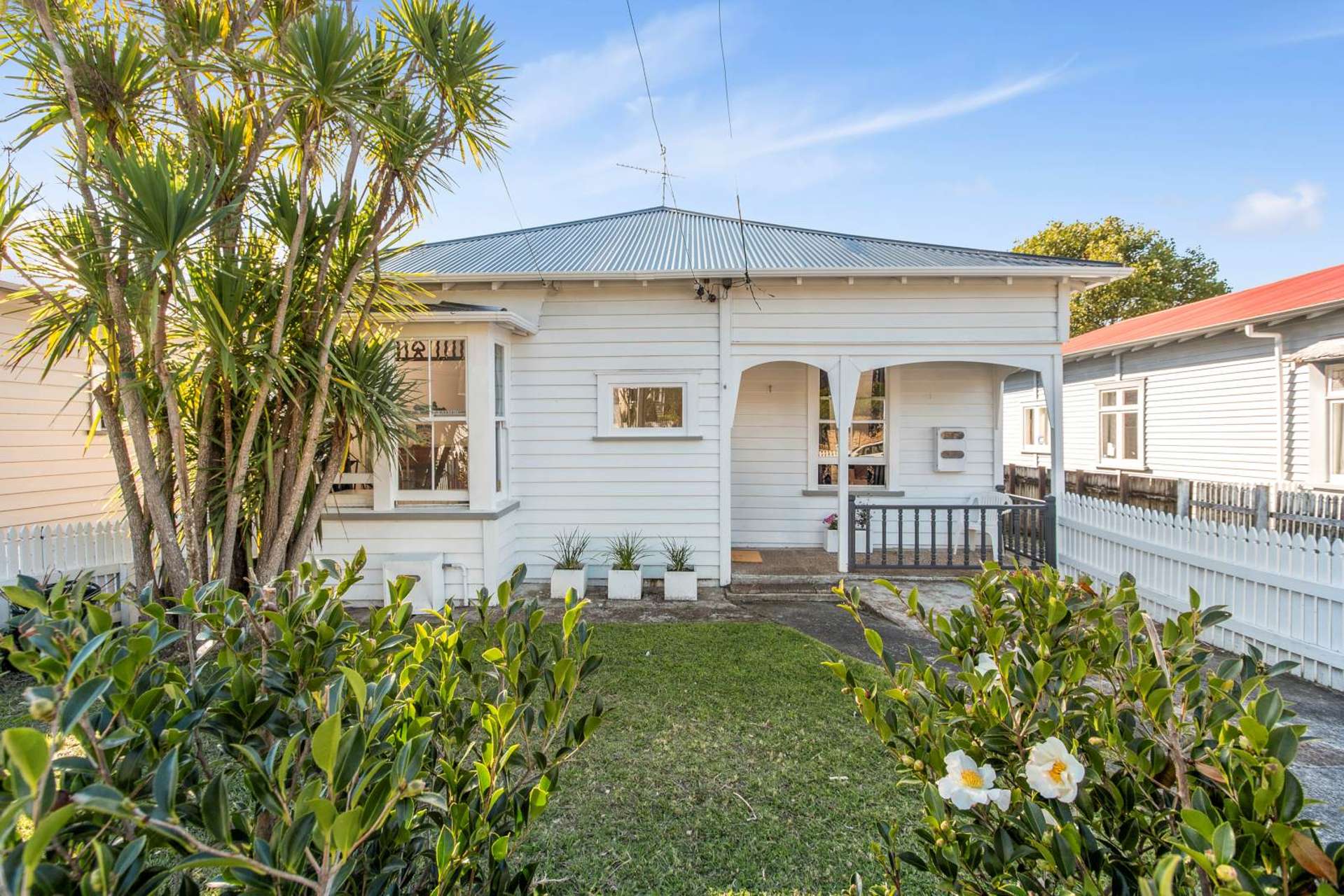 Rates12/6 Fifth Avenue Mount Albert_0