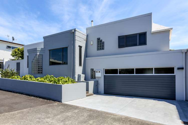 401 Devon Street East Strandon_21