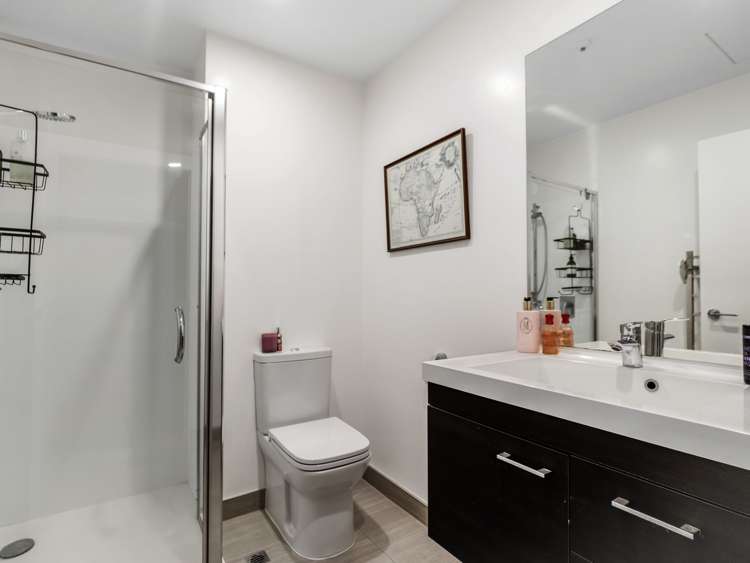 30/8 Thompson Park Road Mount Wellington_11