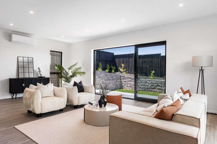 92 Huanui Drive Orewa_9