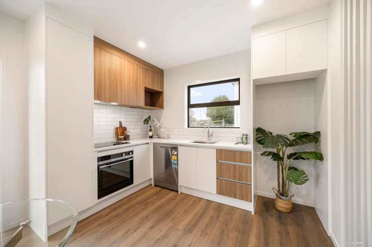 Lot 3-5 /2-4 Moa Road Pt Chevalier_7