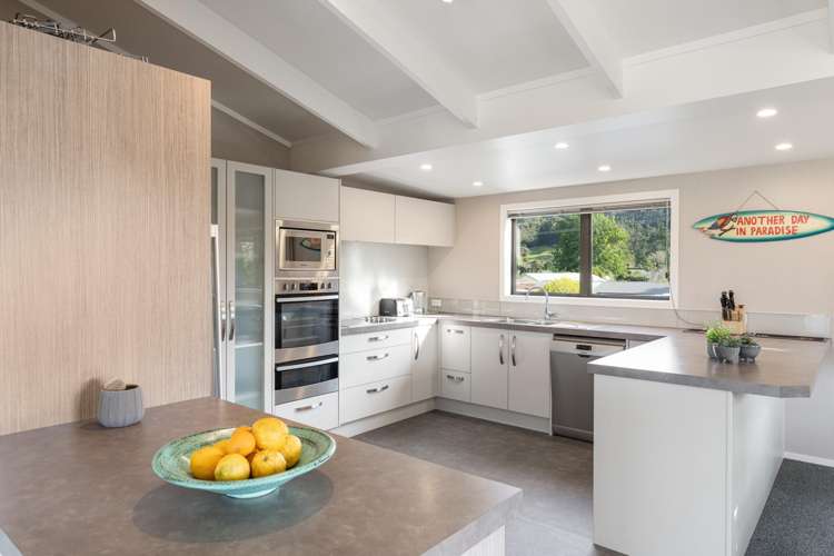 2 Banks Street Cooks Beach_7