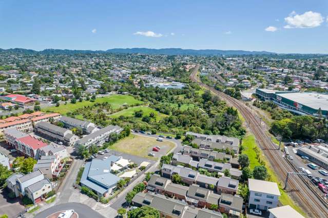 12/1 Melview Place New Lynn_4