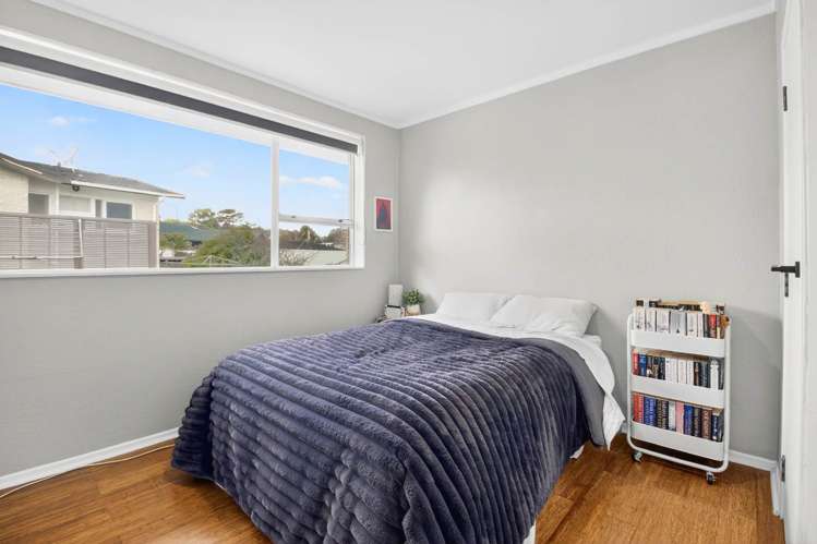 7 Tyrian Close Half Moon Bay_22