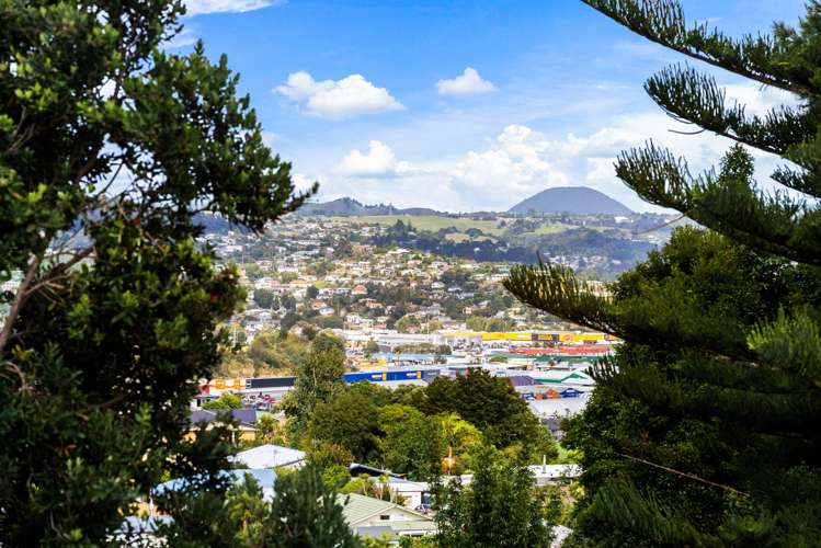 4 Bahama Place Parahaki_14