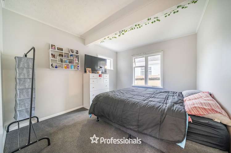 145 Wainuiomata Road_3