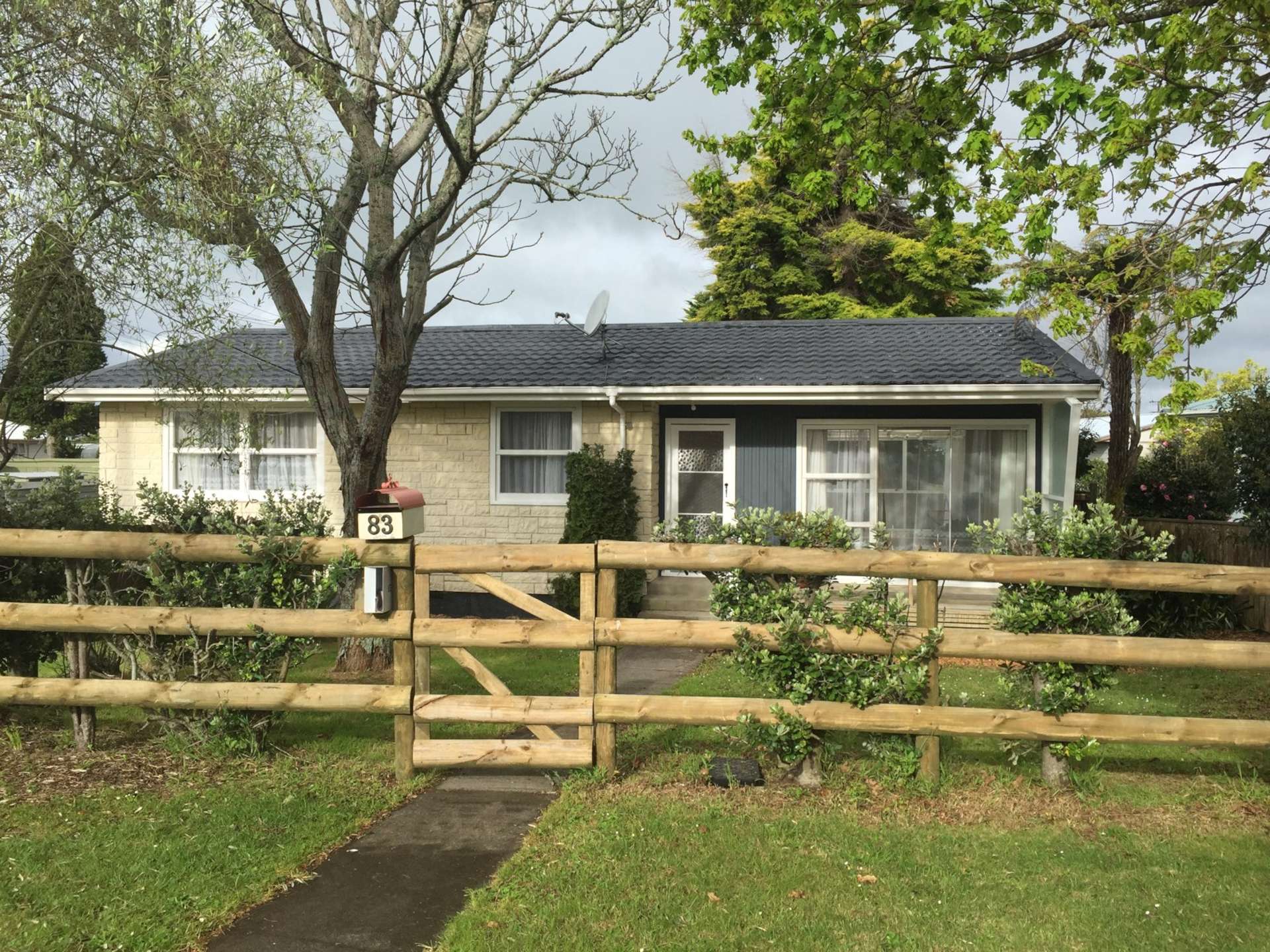 83 Gloria Avenue Te Atatu Peninsula_0