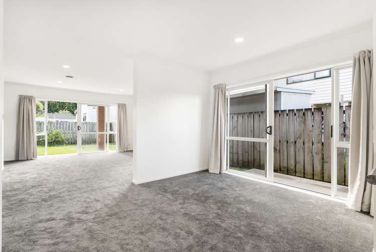 28 Roy Douglas Place Favona_11