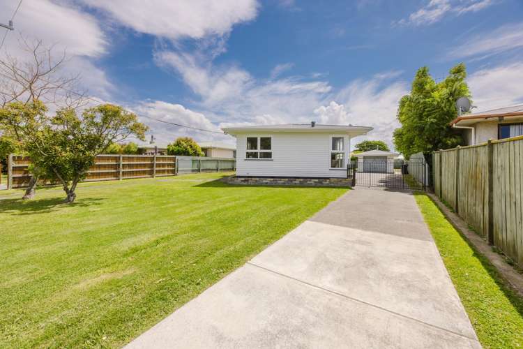 57 Harold Holt Avenue Onekawa_11