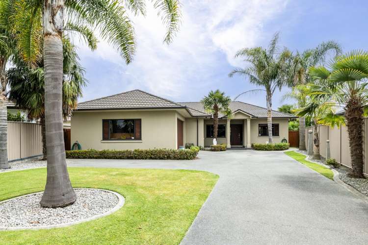 6 Lowry Place Frimley_2