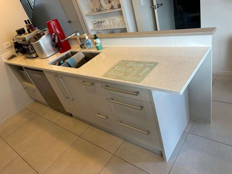 15 Costa Viva Crescent Karaka_2