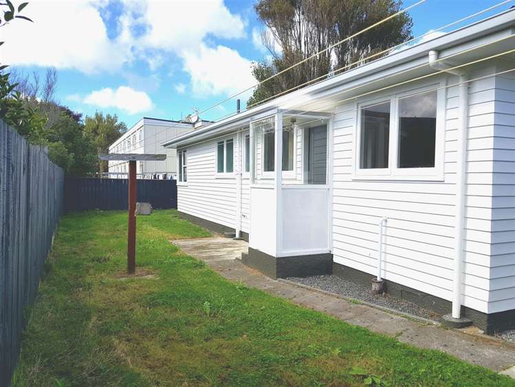 5a Rex Street Miramar_13