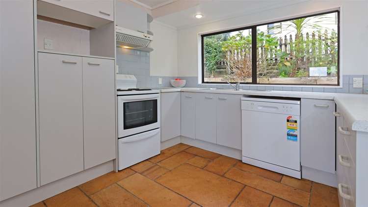 1/25 Rhinevale Close Henderson_13