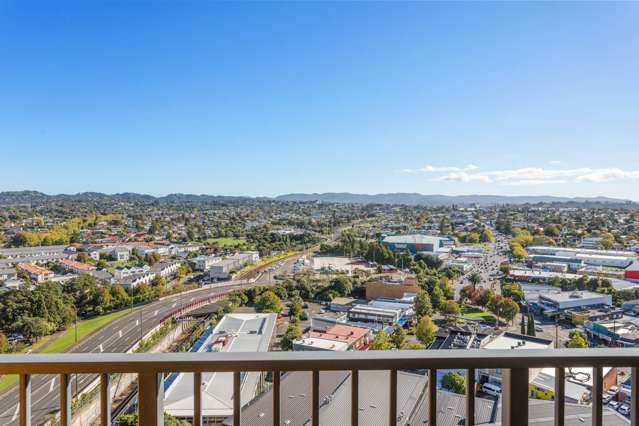 1404/20 McCrae Way New Lynn_3