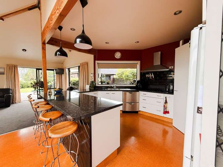 54 Hinekura Avenue 11210_6