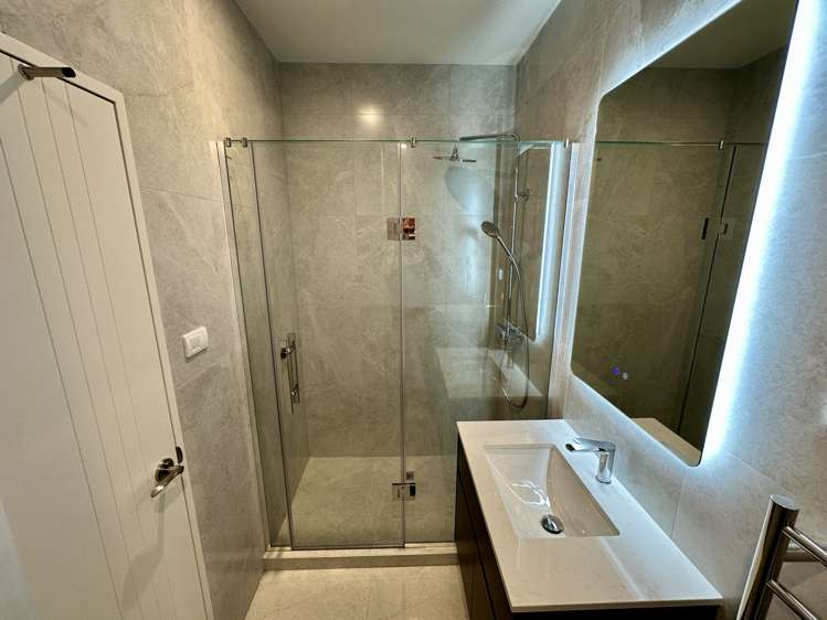 24 Burch Street Mount Albert_8