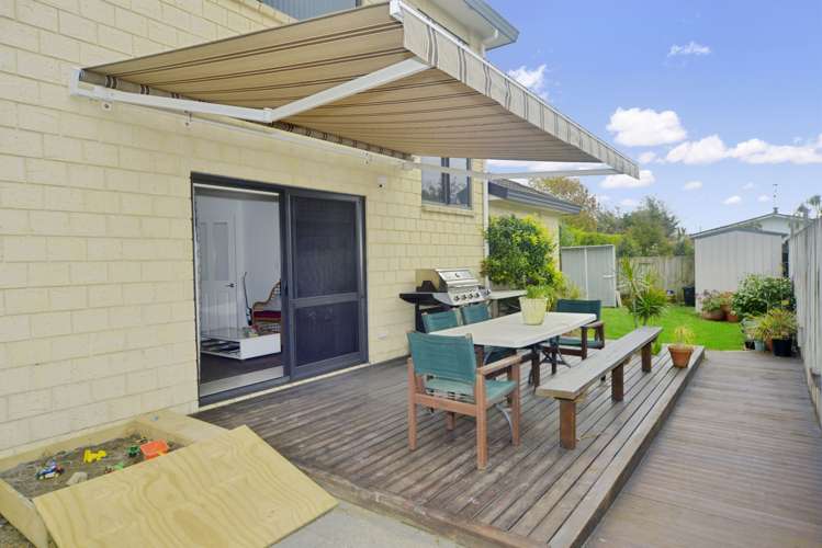 3 Mclaren Place Otaki_1