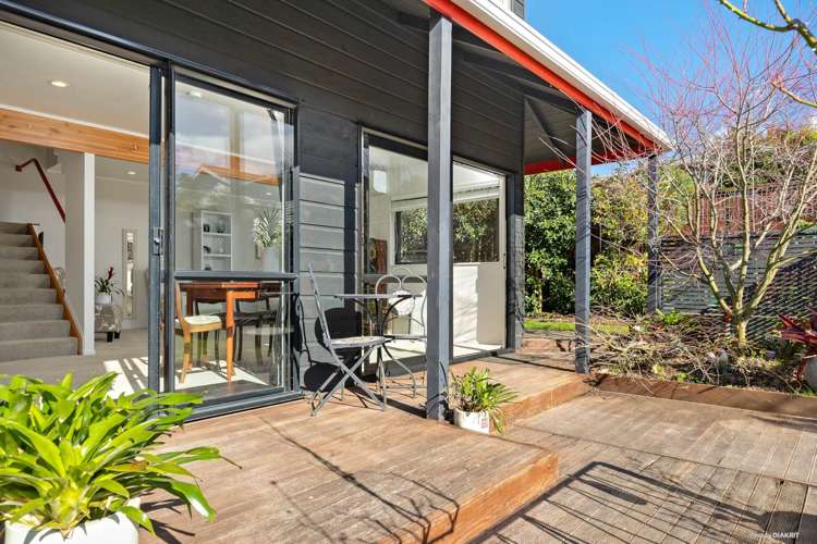 2/7 Akehurst Avenue New Lynn_8