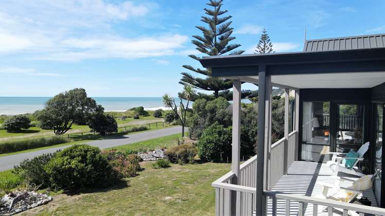 1 Buxton Place Gore Bay_25