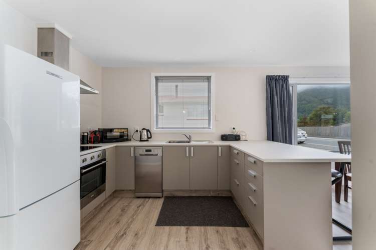 53 Wairau Road Picton_15