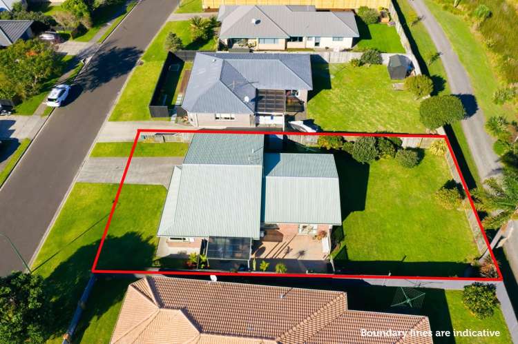8 Webb Place Papamoa Beach_17