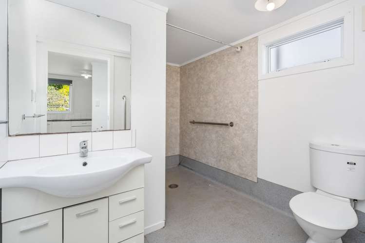 4 Cresta Place Onerahi_19