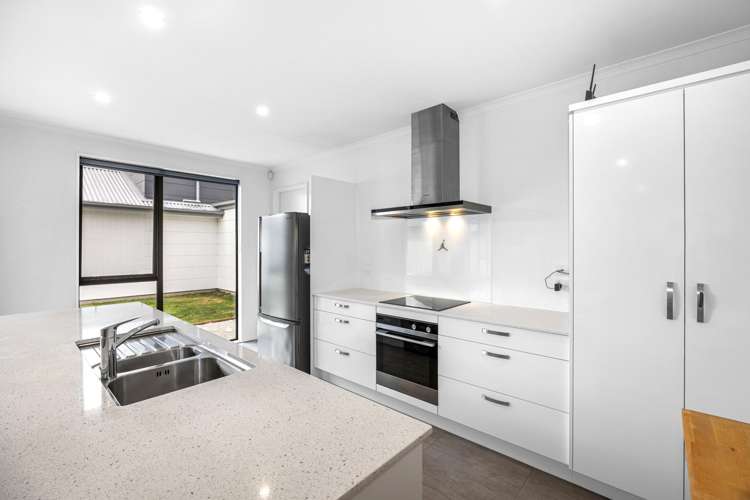9 George West Square Wigram_6
